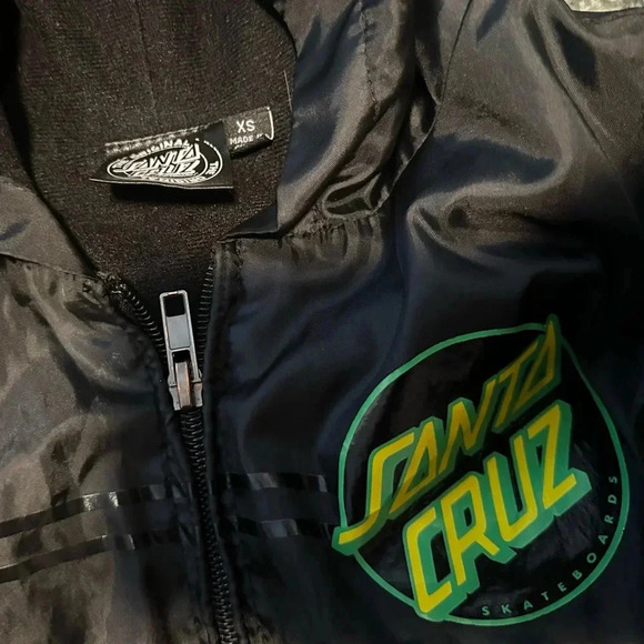 Santa Cruz Classic Dot Hooded Youth Windbreaker Jacket - Picture 5 of 5